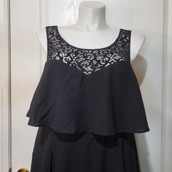 Crochet Lace Illusion Skater Dress main image 0